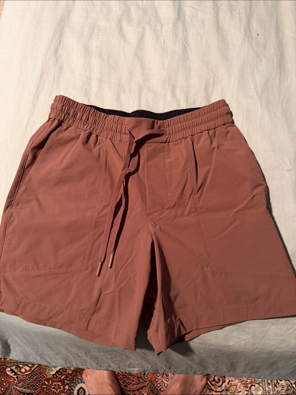 Lululemon Bowline short, small, 5” inseam, EUC